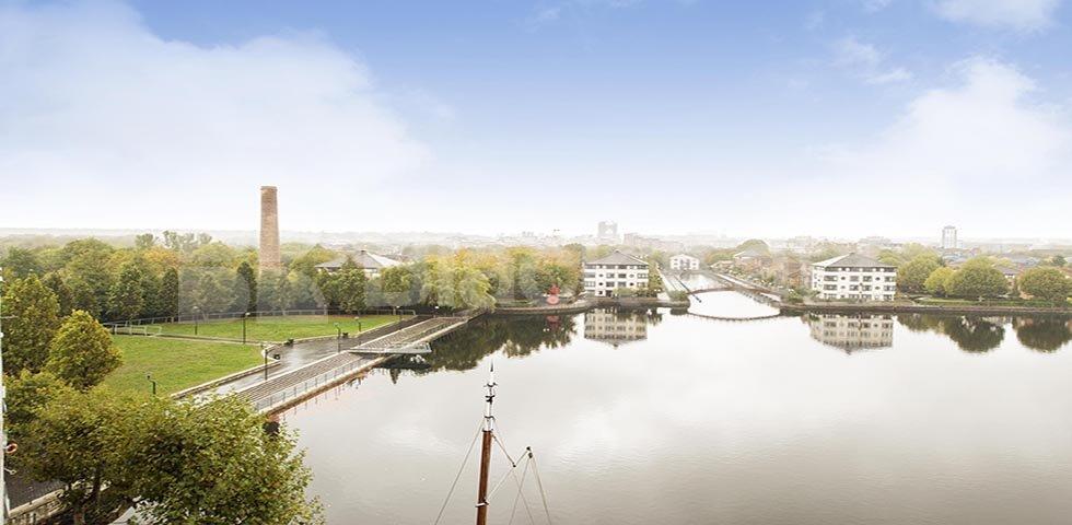 			NEW INSTRUCTION!, 2 Bedroom, 1 bath, 1 reception Penthouse			 Selsdon Way, City Harbour/ Isle of Dogs